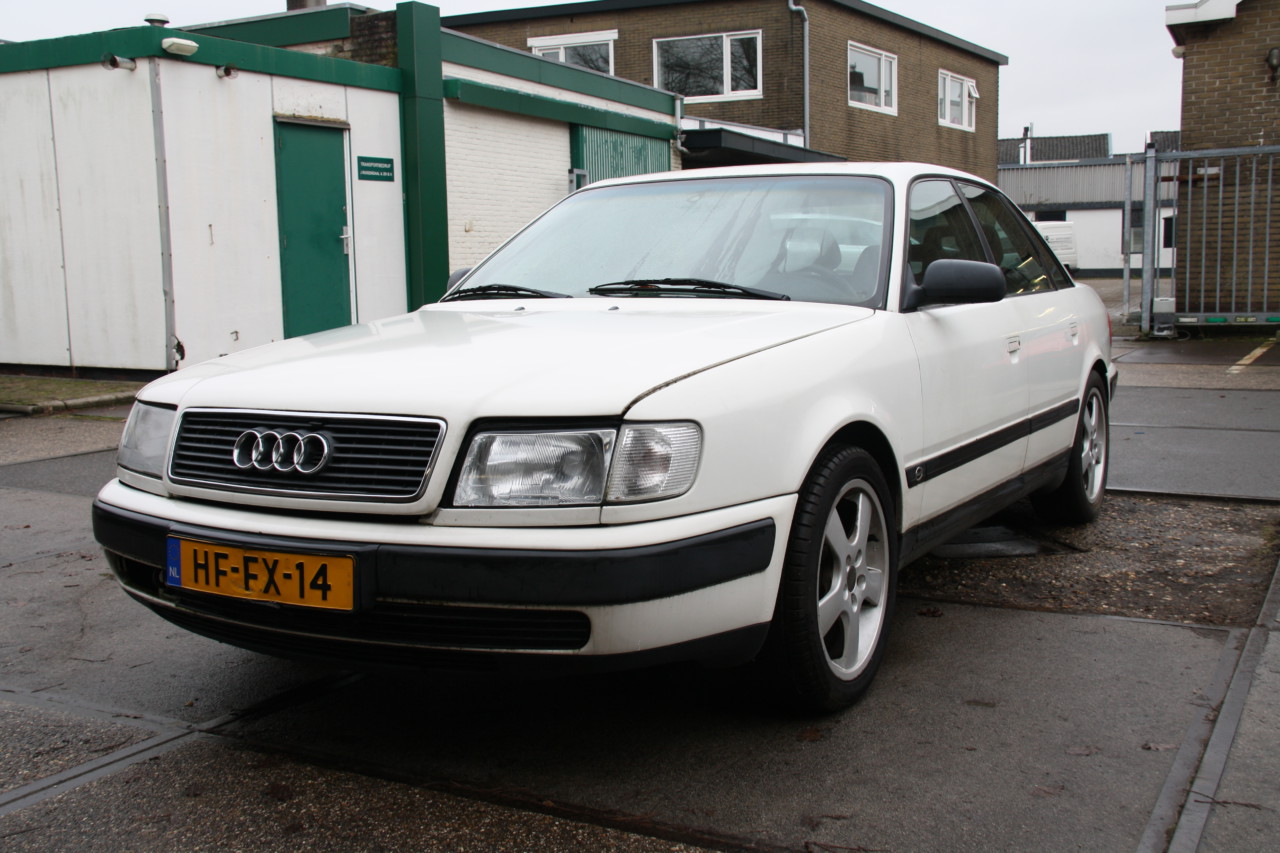 Audi 100 (15)