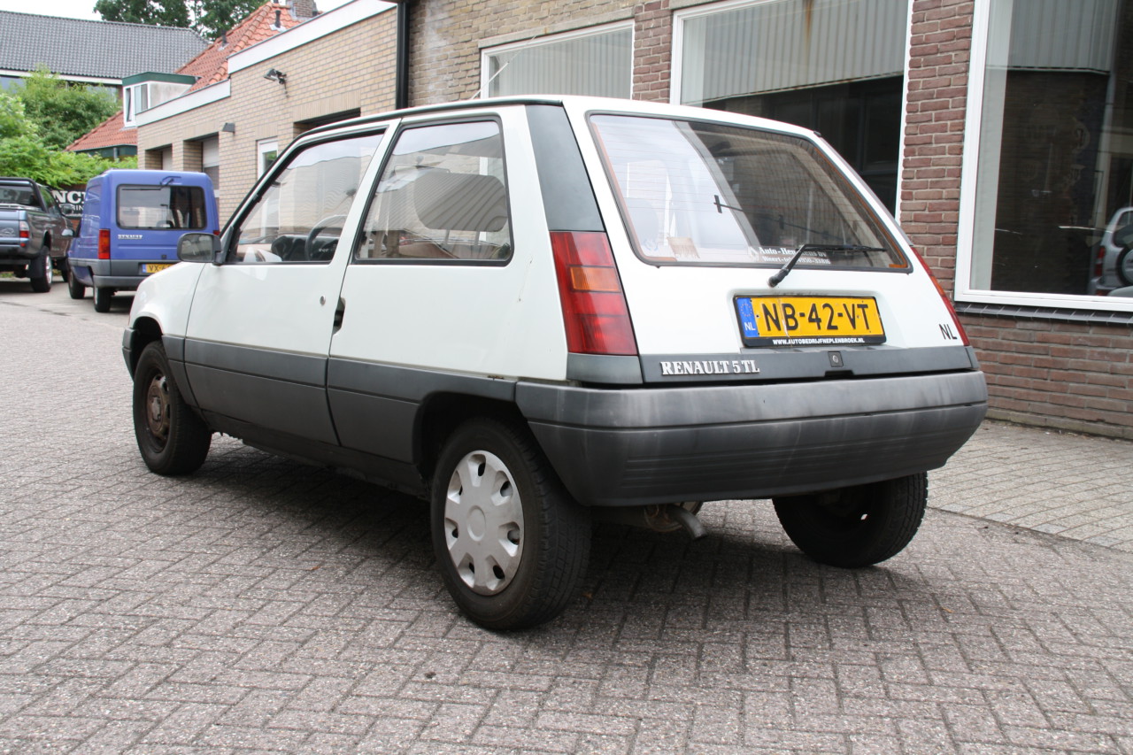 Renault 5 (10)